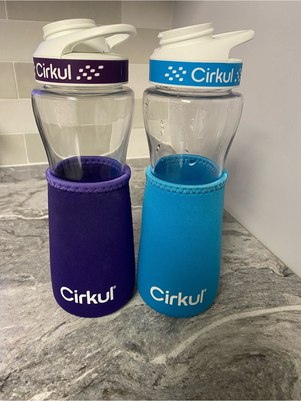 Set of 2 Cirkul Plastic Water Bottles with Sleeves - Purple & Blue